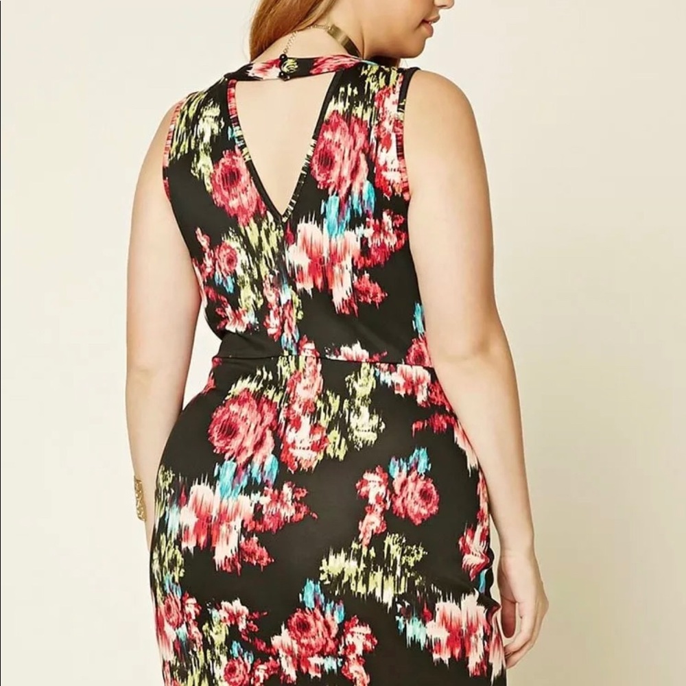 Forever 21 Plus Size Dress with mesh insert - Picture 2 of 6
